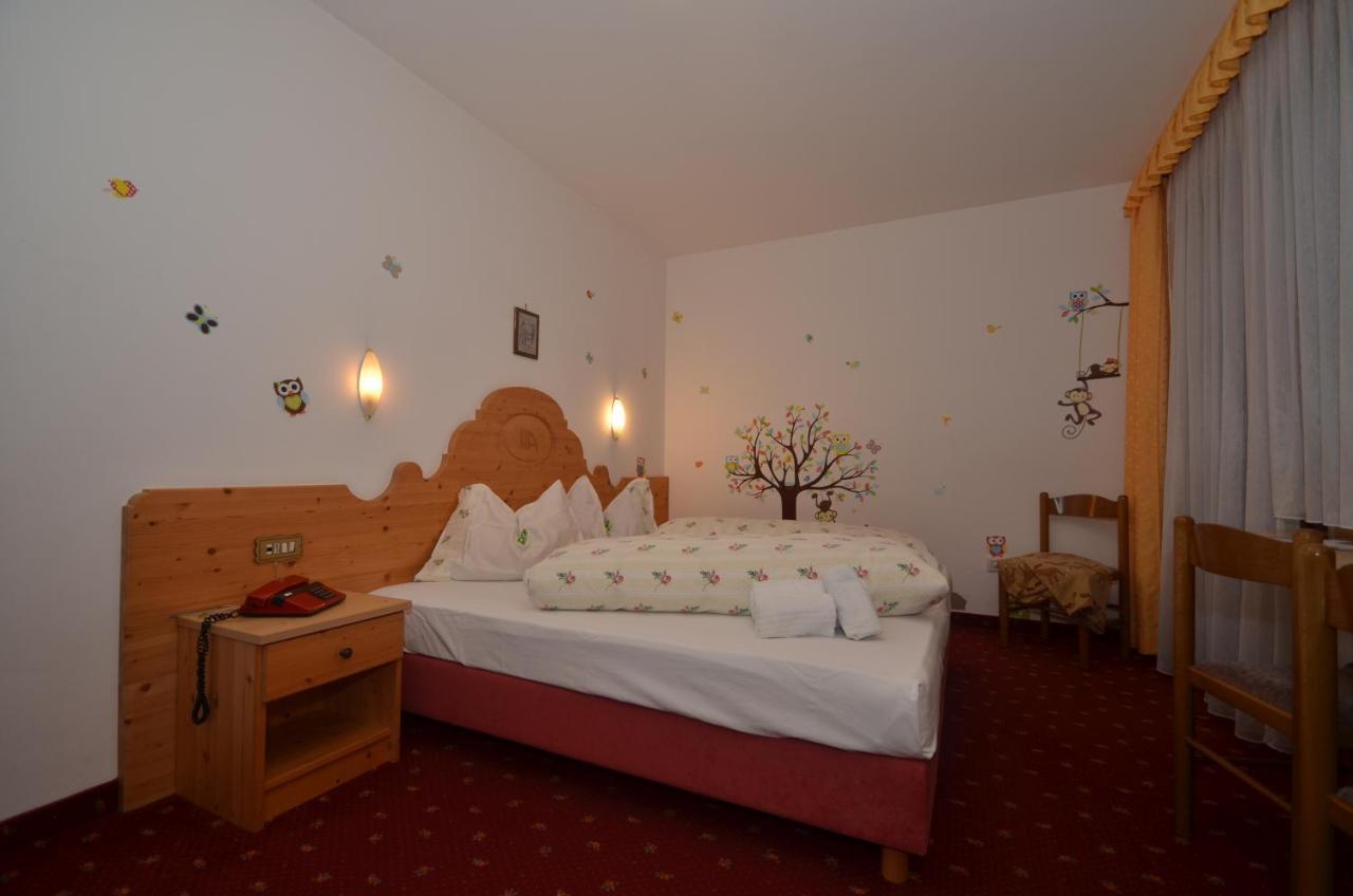 Hotel Albe Rocca Pietore Exteriör bild